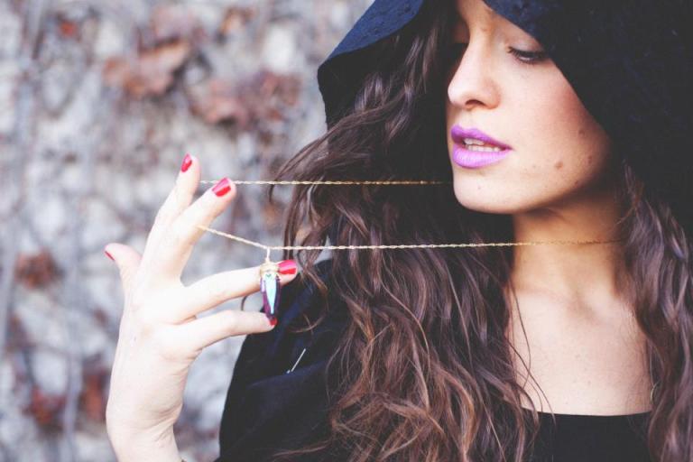 385297_358268500938100_1308794685_n