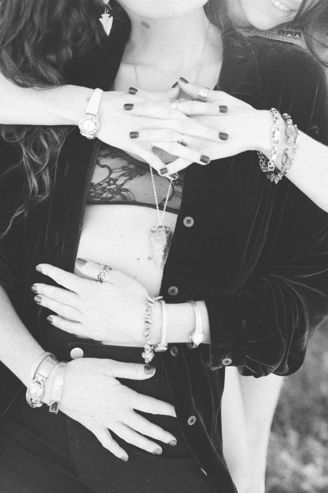 431291_358267737604843_407241912_n